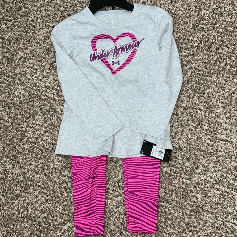 Girls 2 piece underarmour set size 6